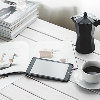 开云在线直播-国内外电竞赛事合作持续深化，行业格局调整，国外电竞比赛